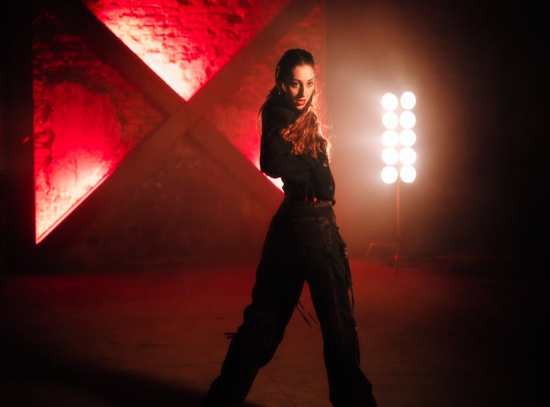 Setting the Mood: Backgrounds and Lighting That Amplify Attitude